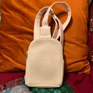 Cute basketweave texture sling bag